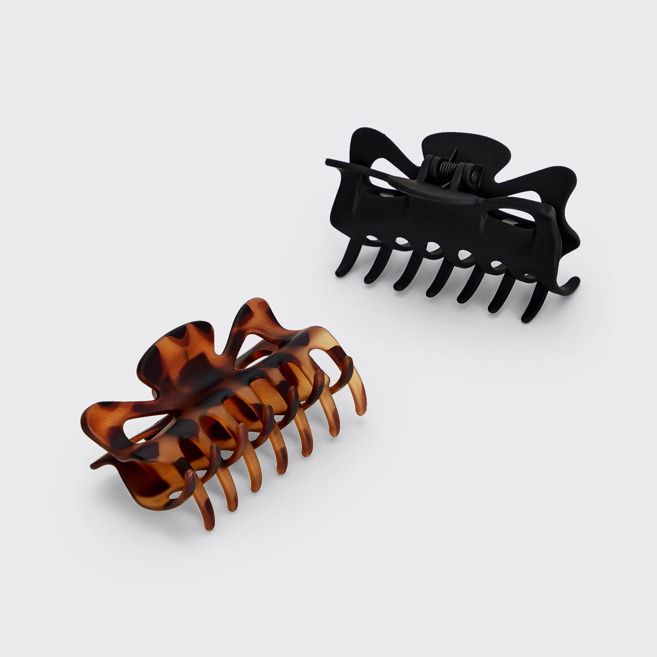 Black &amp; Tort Claw Clips 2pc Set - Large