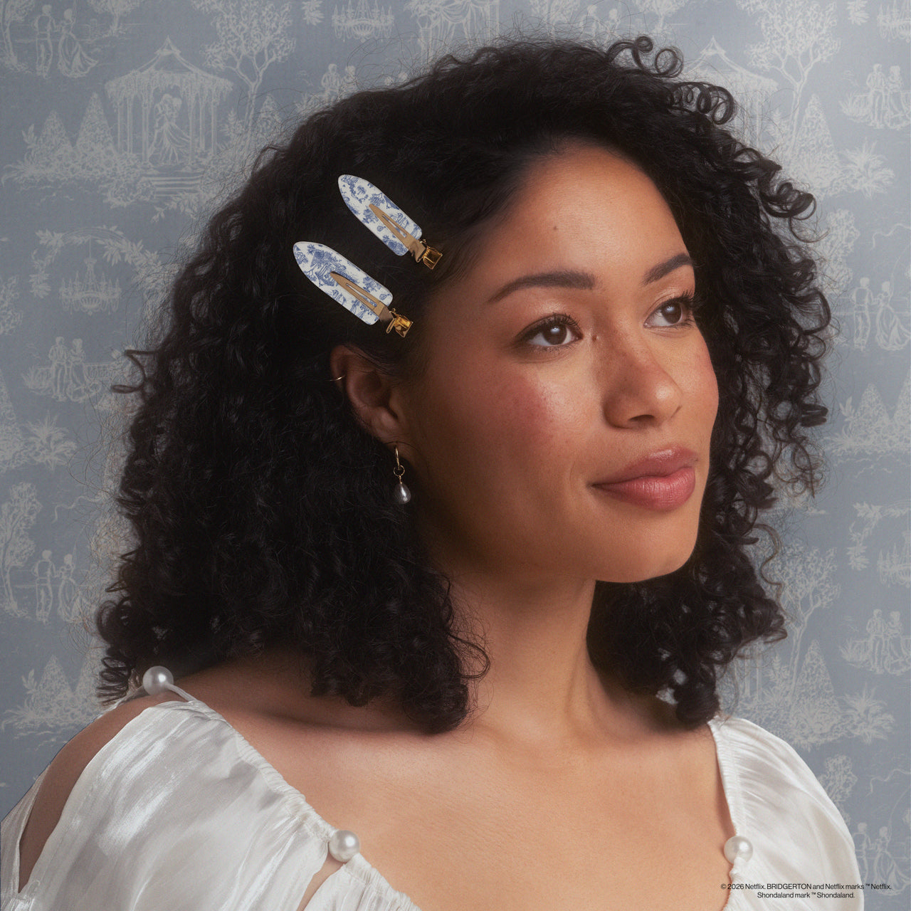 Bridgerton x Kitsch Creaseless Clips in Toile in Bloom