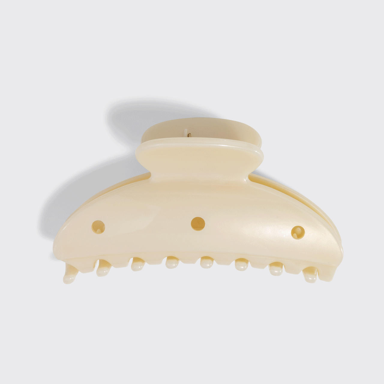 KitschPop™️ Curved Claw Clip &amp; Charms in Pearlized Cream