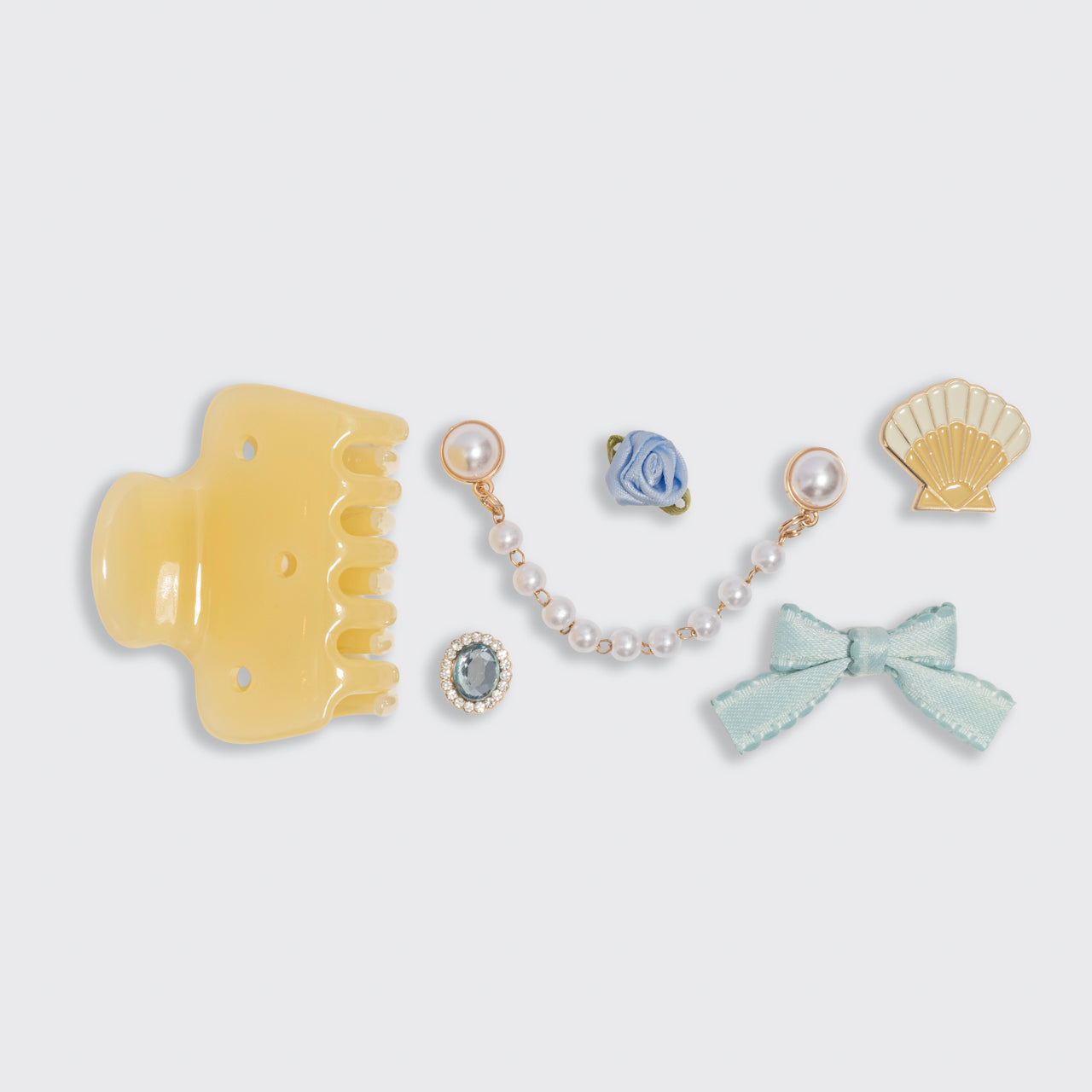 KitschPop™ Coastal Cottage Cloud Clip Set in Butter Yellow